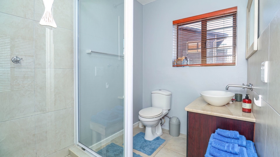 4 Bedroom Property for Sale in Jongensfontein Western Cape